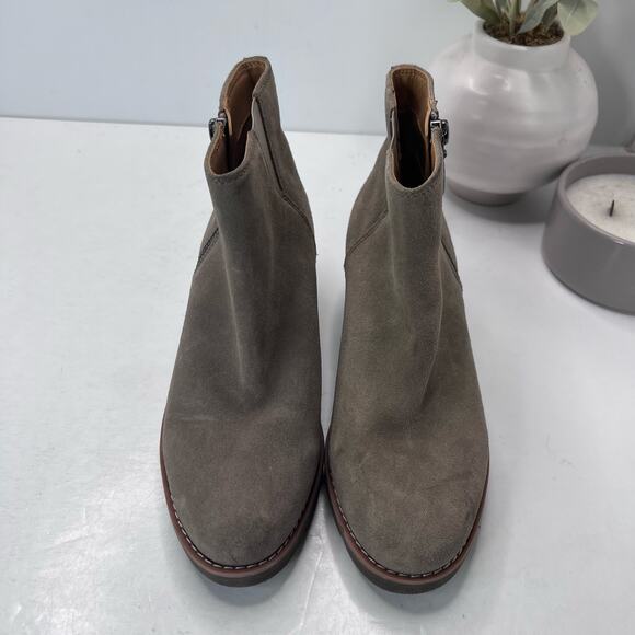 Vionic Hazal Wedge Suede Side Zip Ankle Boots Stone Women's 5 NWOB - Picture 7 of 9